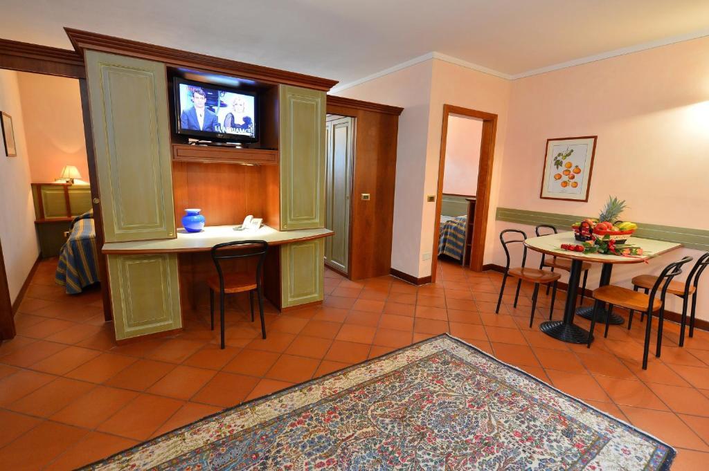 Residence Del Messaggero Rovereto  Ruang foto