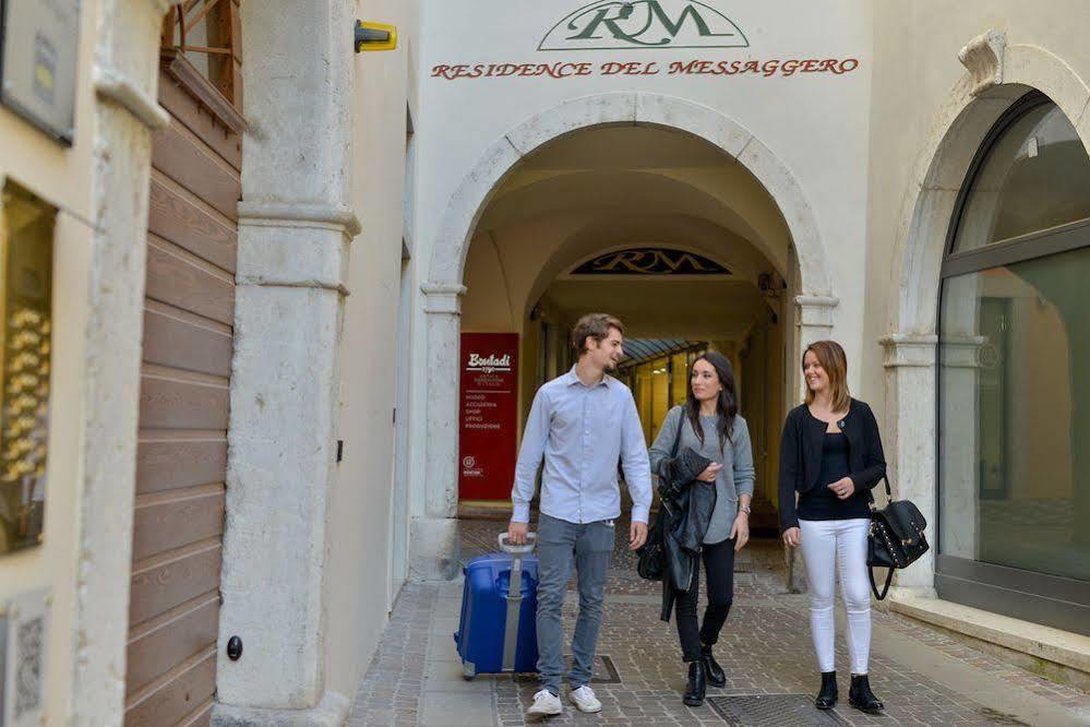 Residence Del Messaggero Rovereto  Bagian luar foto